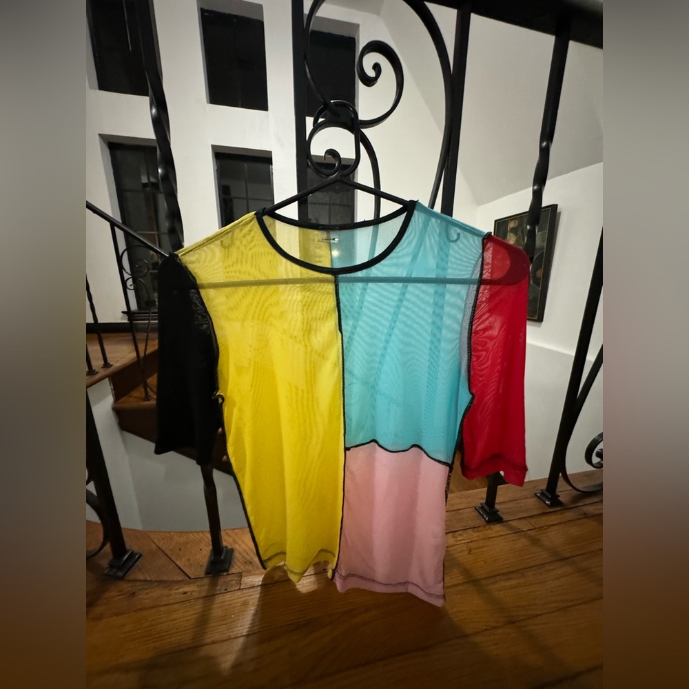 UNIF BLOCKCOLOR SHEER TOP